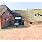 - Herrenhof Nr 7 Leevhues