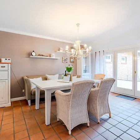 - Herrenhof Nr 7 Leevhues Appartement