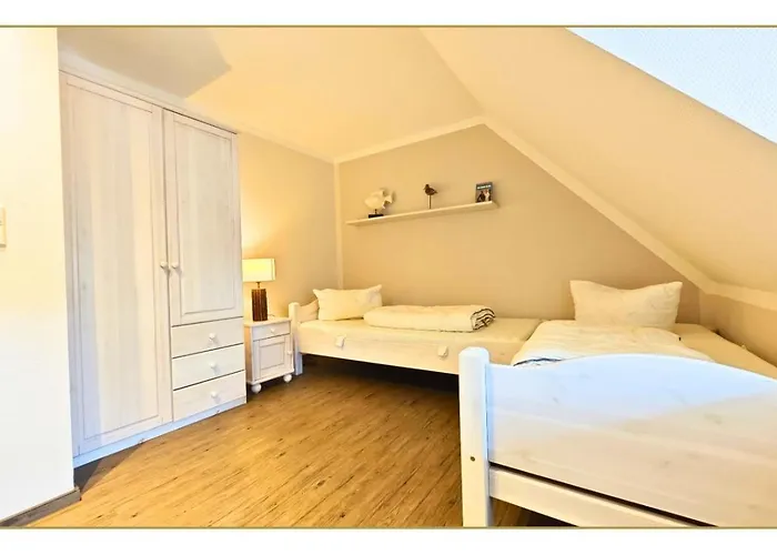 - Herrenhof Nr 7 Leevhues